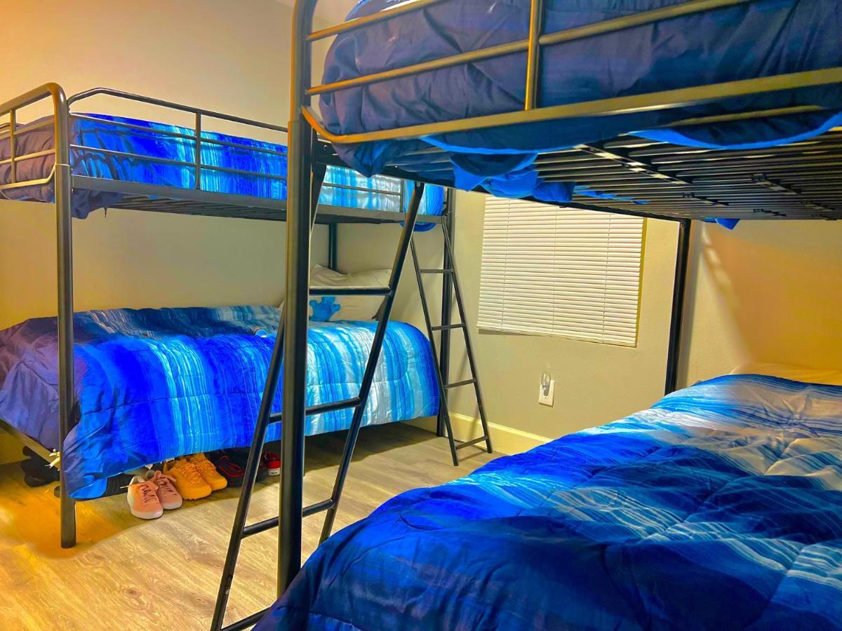 Stop Inn Stay Hostel ヒューストン エクステリア 写真